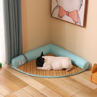 Removable Non Sticky 980g PET Bed Mat Products L Size 42cm*41cm*12cm